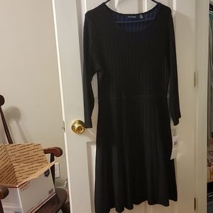 L/S NWT black/blue dress, size medium